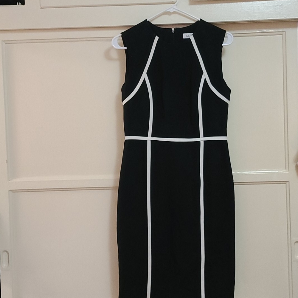 CALVIN KLEIN dress in good condition